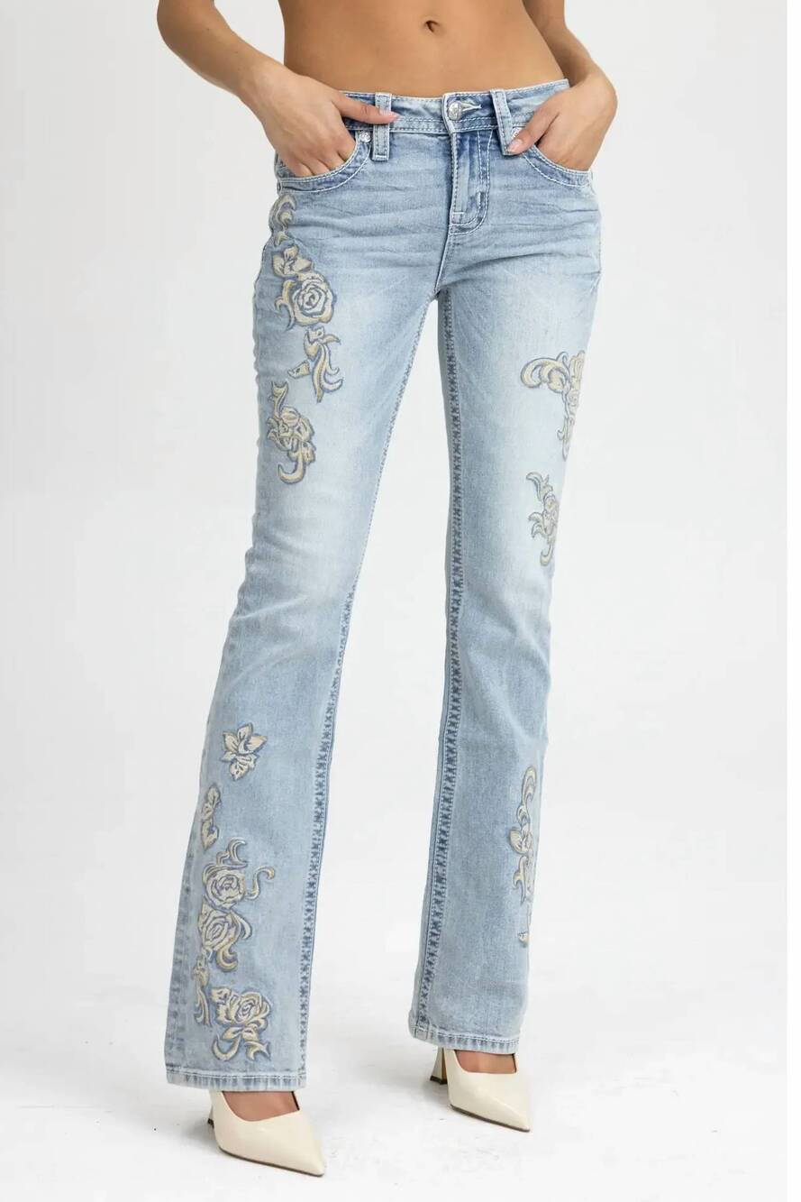 NEW MISS ME mid rise bootcut jeans in light denim